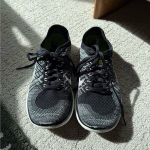Nike Free 4.0 Flyknit Sneakers
